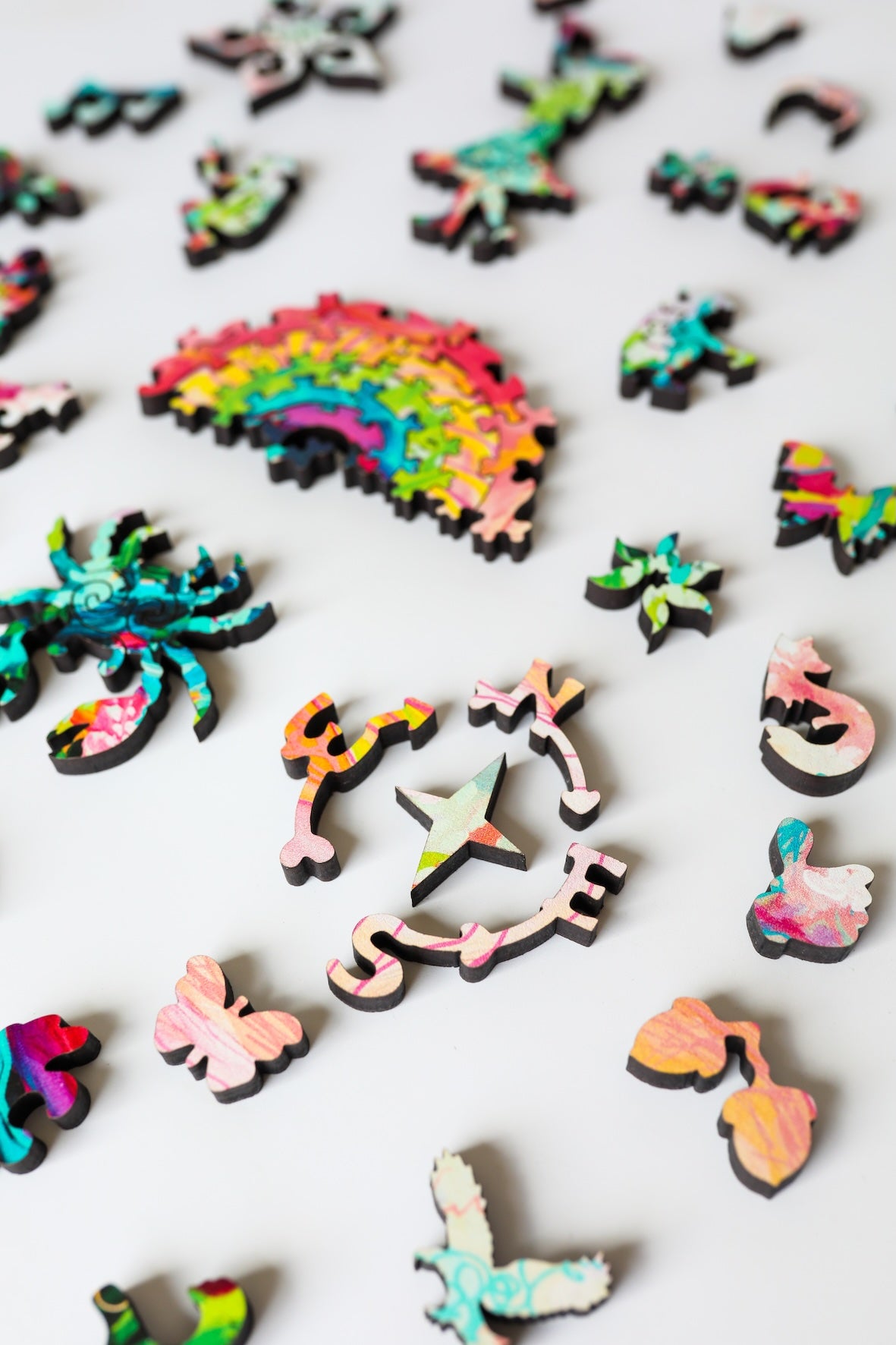 Aurora's Kiss by Julia Amlin | StumpCraft Wooden Puzzle Aurora's Kiss by Julia Amlin | StumpCraft Wooden Puzzle