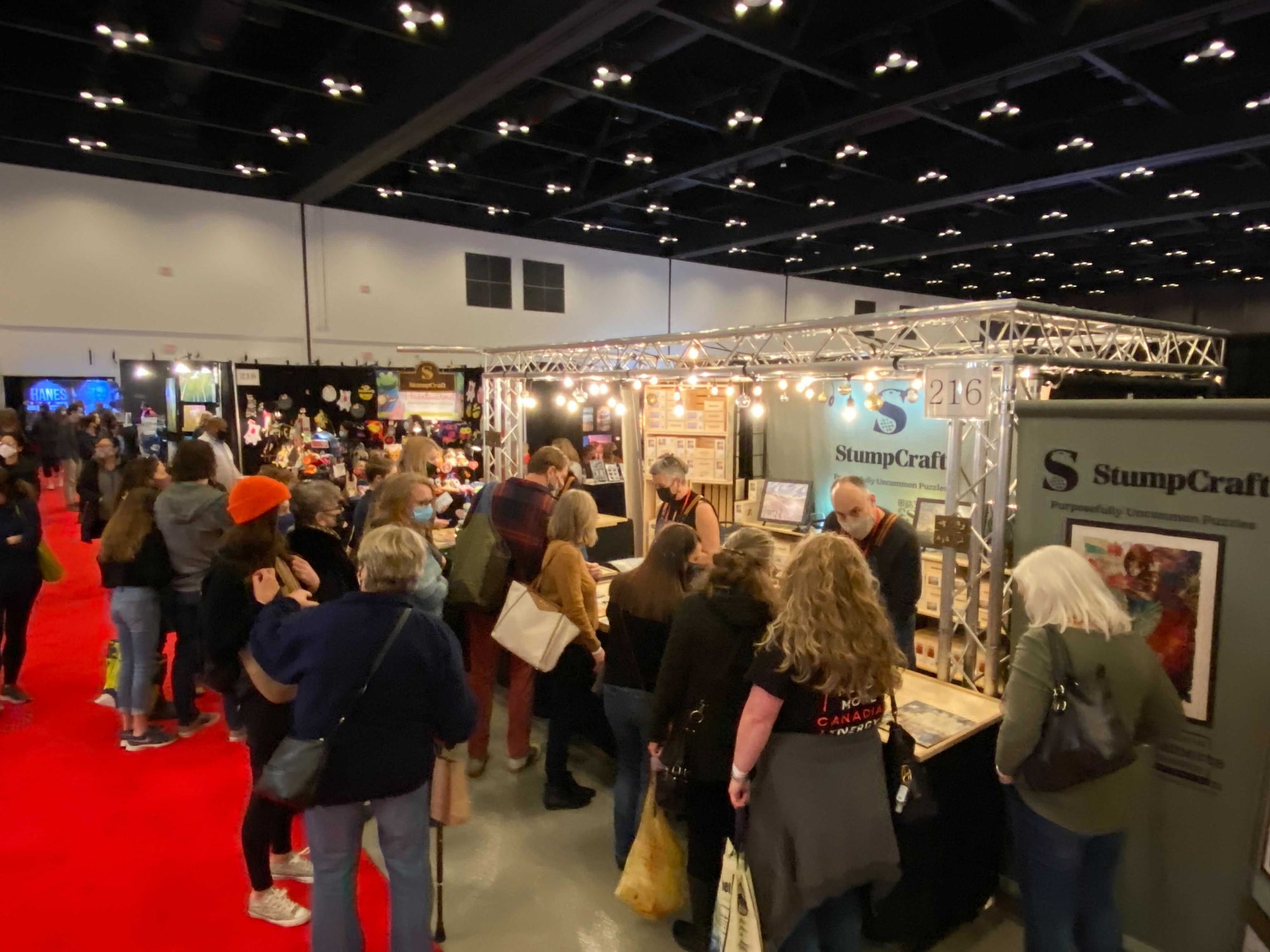 Stumpcraft Holiday Puzzle Craft Fair